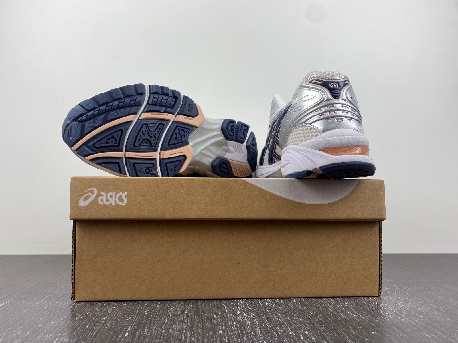As*ic*s gel-kayano 14 white thunder blue  1202a056-103