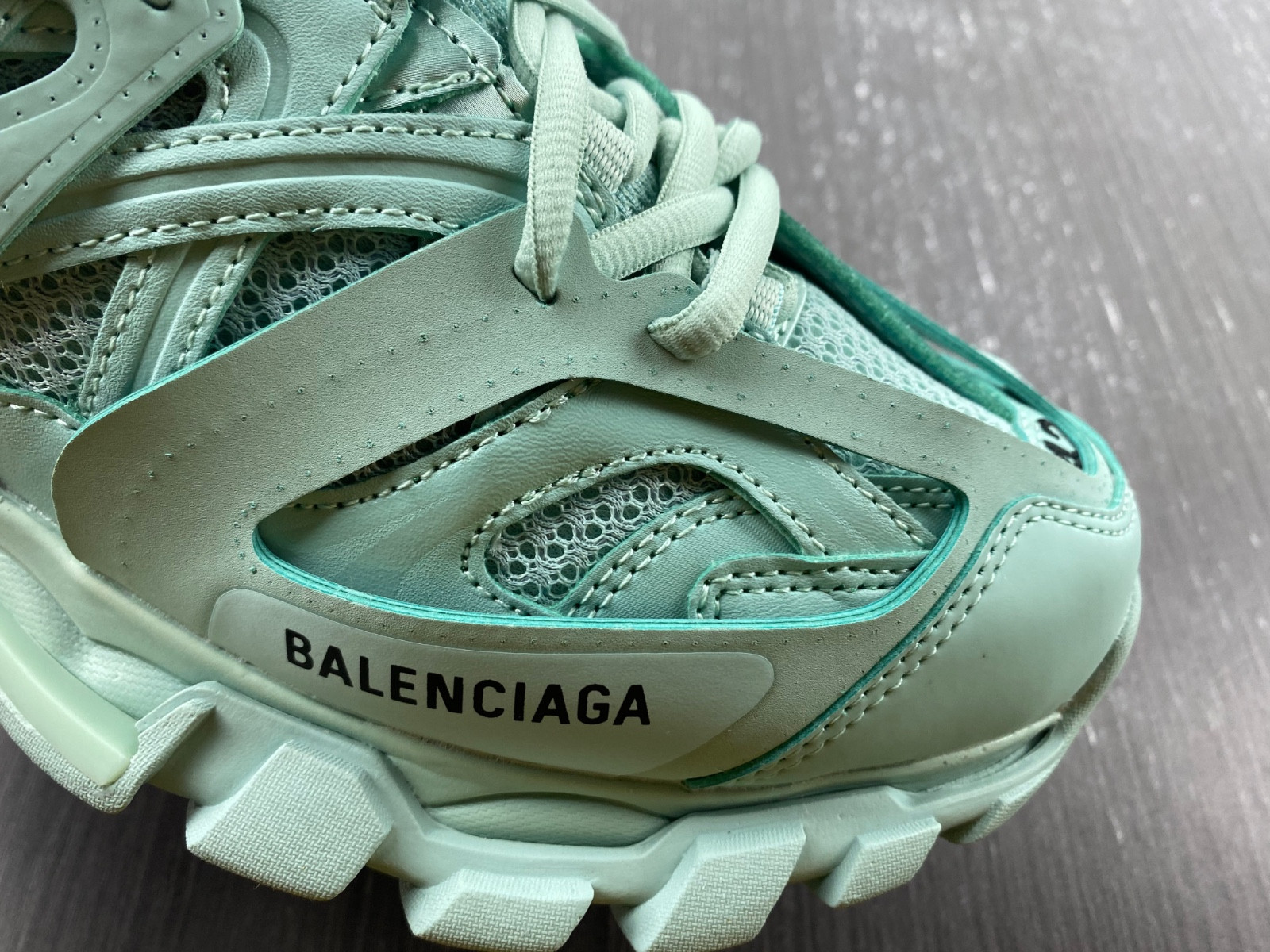 Ba*len*cia*ga track 542023 w2la2 4010