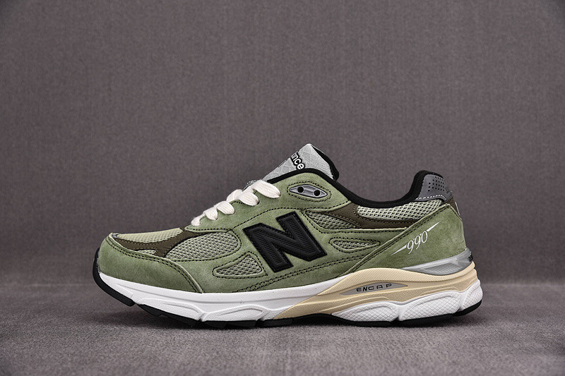 NEW Balan* Sneakers