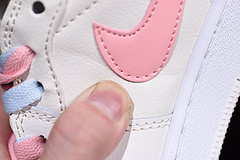 Nike Air Jordan 1 Retro High Soh Womens four Lace Options 555112 -035